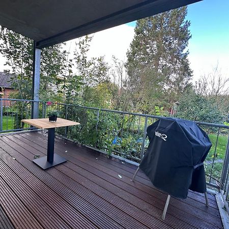 Apartment In Bad Wilhelmshoehe Mit Grossem Balkon Im Gruenen Und Kostenfreien Parkplaetzen Kassel Esterno foto