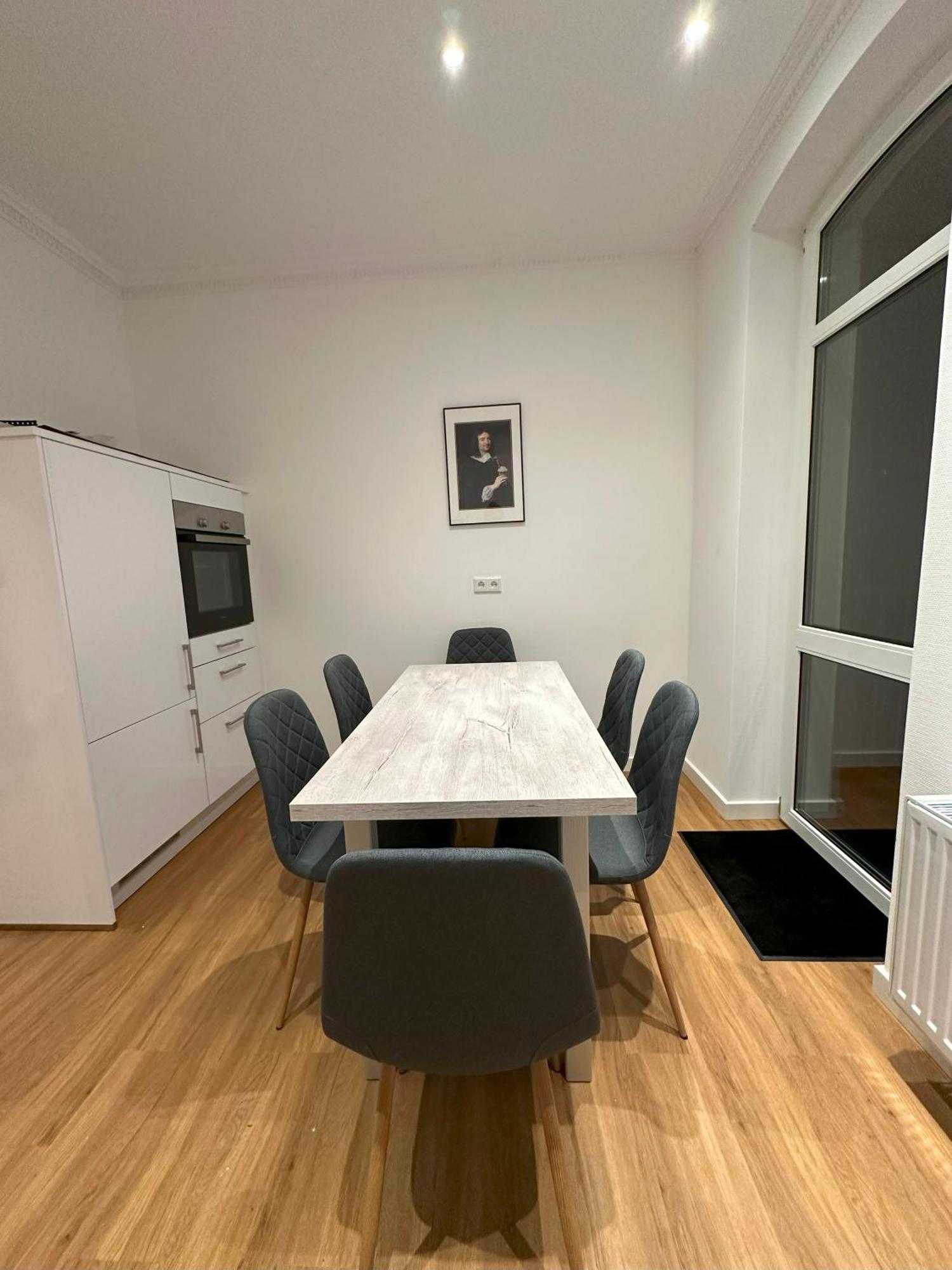 Apartment In Bad Wilhelmshoehe Mit Grossem Balkon Im Gruenen Und Kostenfreien Parkplaetzen Kassel Esterno foto